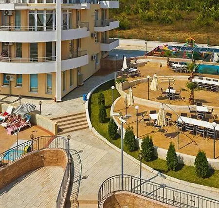 Appartement Sunset Complex 15 *